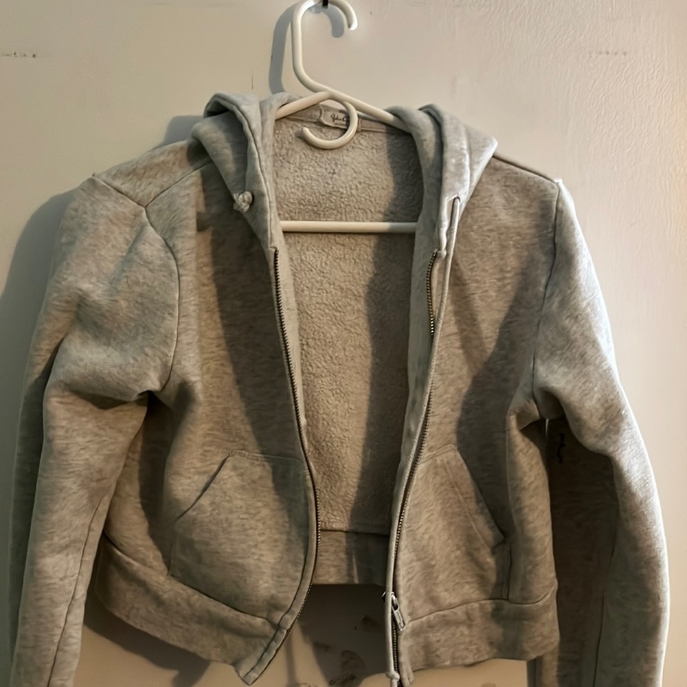 Grey cropped hoodie